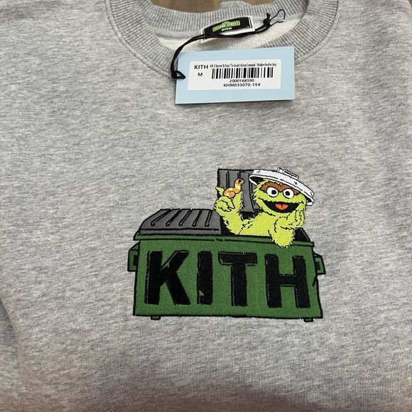Kith Sesame Street Oscar the Grouch Nelson Crewneck Medium Heather Grey M NWT - Picture 6 of 7